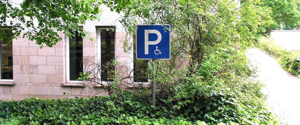 Behindertenparkplatz